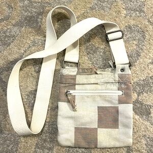 Cute neutral checkered print Dakine Bag